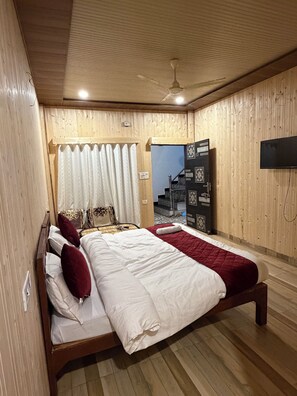 Premium Room - Magpie Corbett (Ramnagar)
