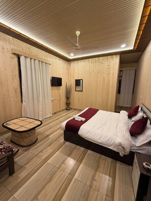 Premium Room | Free WiFi - Magpie Corbett (Ramnagar)