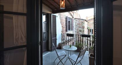 Palazzo Cofani Brizzolari – Historic Residence with Tower in the Heart of Arezzo