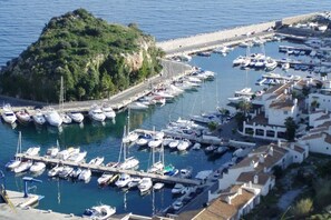 Marina - Estupendo apartamento al mar (Velilla-Taramay)