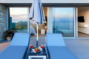 Executive Villa, Sea View | Terrace/patio - Sivota Sunset Villas (Igoumenitsa)