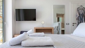 In-room safe, soundproofing, iron/ironing board, free cots/infant beds