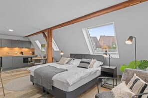 Deluxe Apartment, Valley View