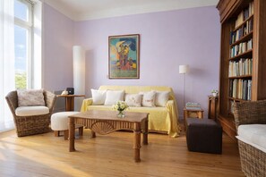 TV - Charming house near the beach for 6 people (Les Sables-d´Olonne)
