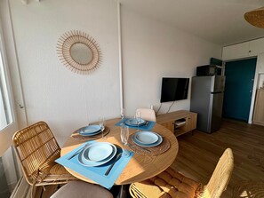 Dining - Bright apartment near the beach - 4 guests (Saint-Hilaire-de-Riez)