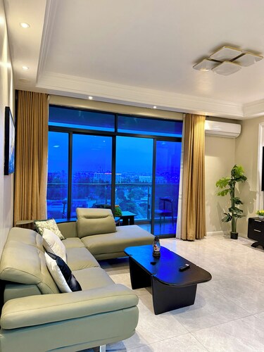 3BR Condo at Treasure Victoria Apt, New Hub St, Mikocheni with gym and pool