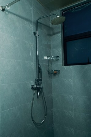 Shower, bidet, towels, soap