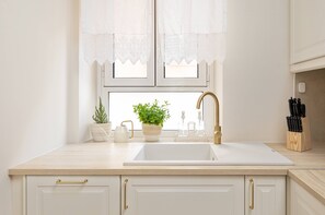 Deluxe-Apartment, Stadtblick | Innenbereich