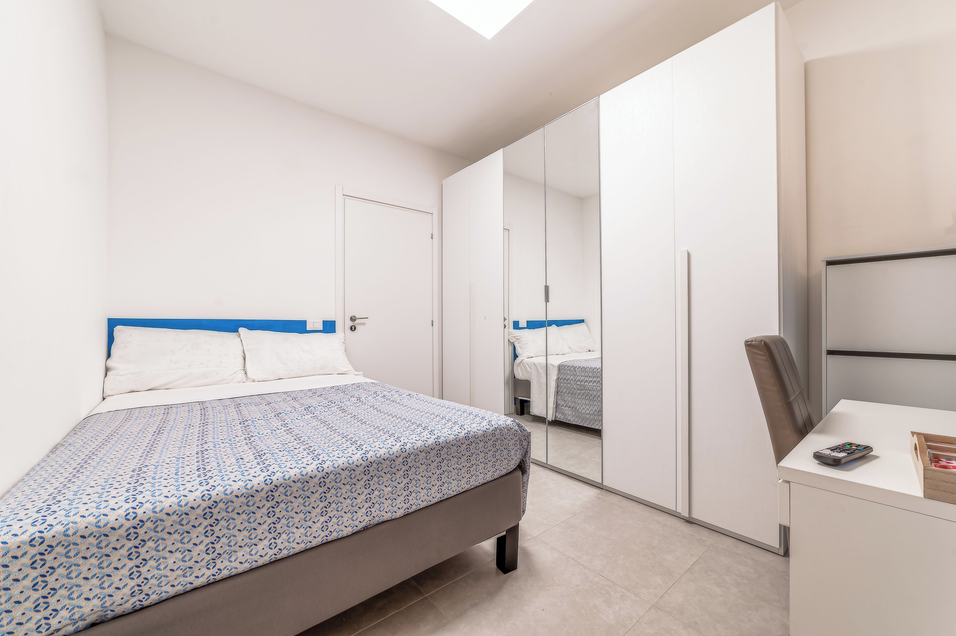 Basic-Doppel- oder -Zweibettzimmer