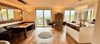 Maison de vacances « Traumhaus » avec vue imprenable sur Graz, terrasse privée, jardin et Wi-Fi