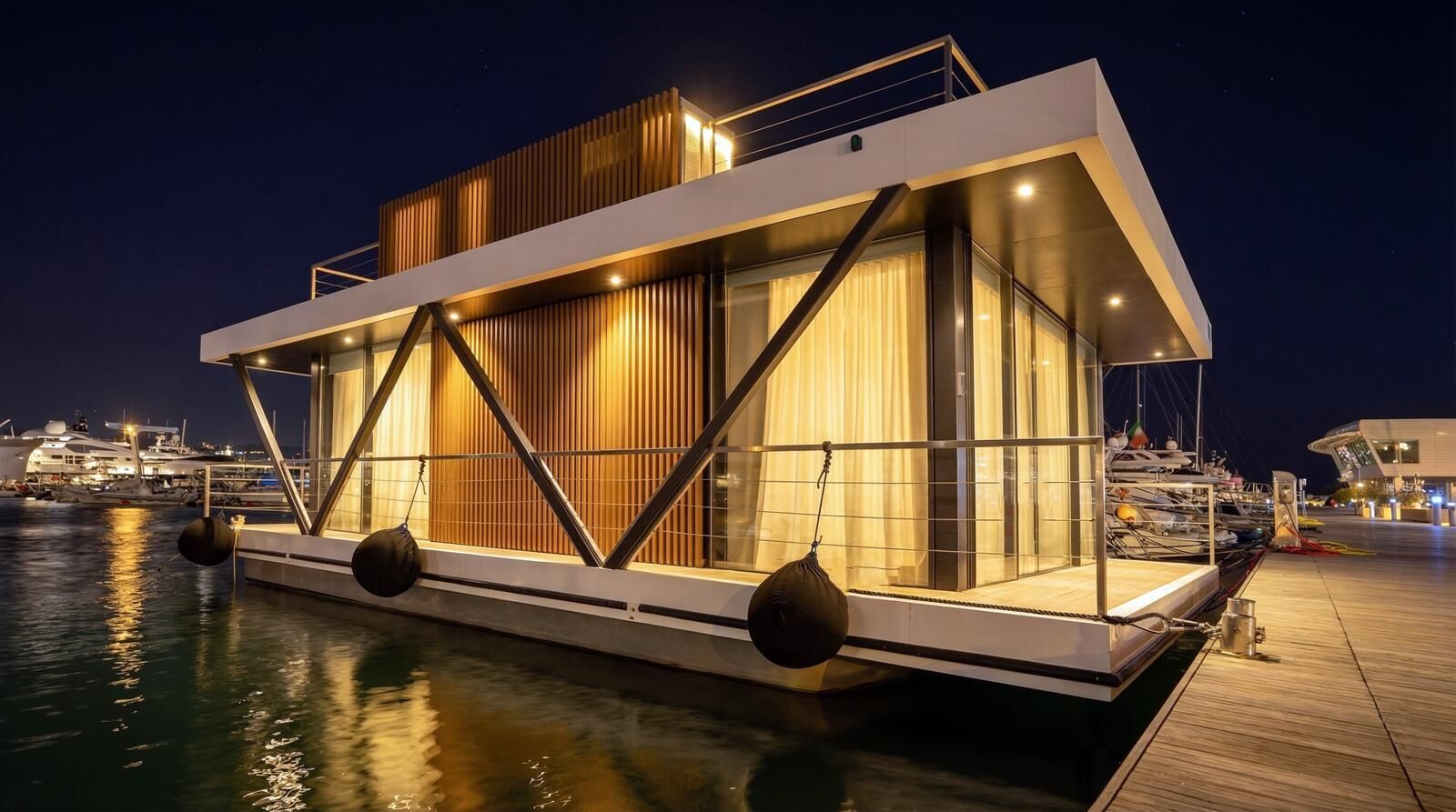 Luxury Suite, Sea View | Marina