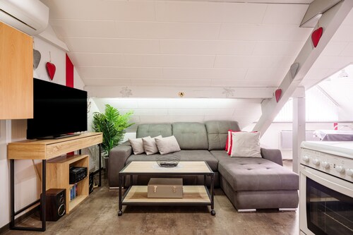 Appartement 'Gîte Cosy' avec vue sur la montagne, Wi-Fi et climatisation
