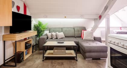 Appartement 'GĂźte Cosy' avec vue sur la montagne, Wi-Fi et climatisation