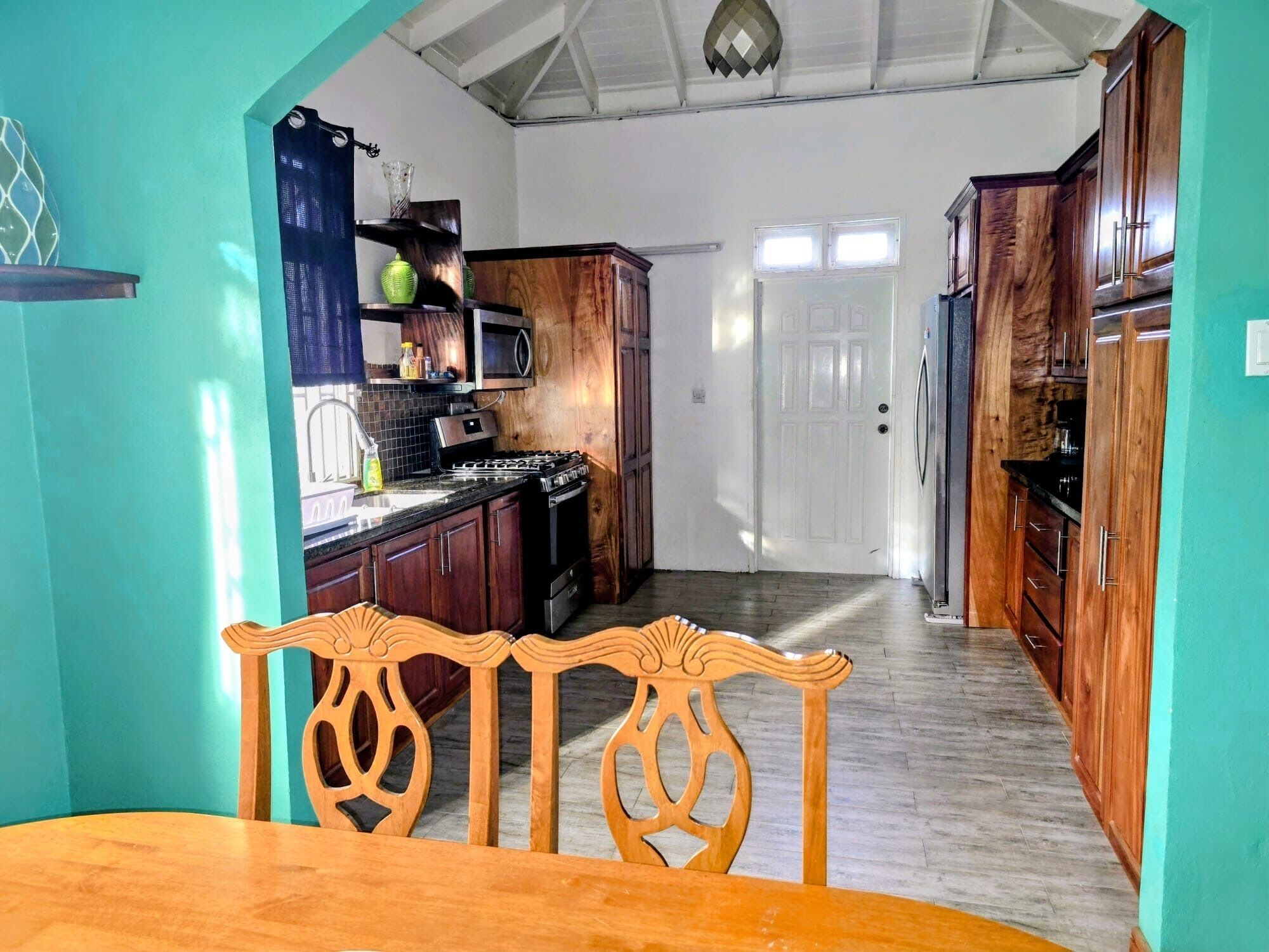 Deluxe Villa, Balcony, Partial Ocean View | Private kitchen | Toaster