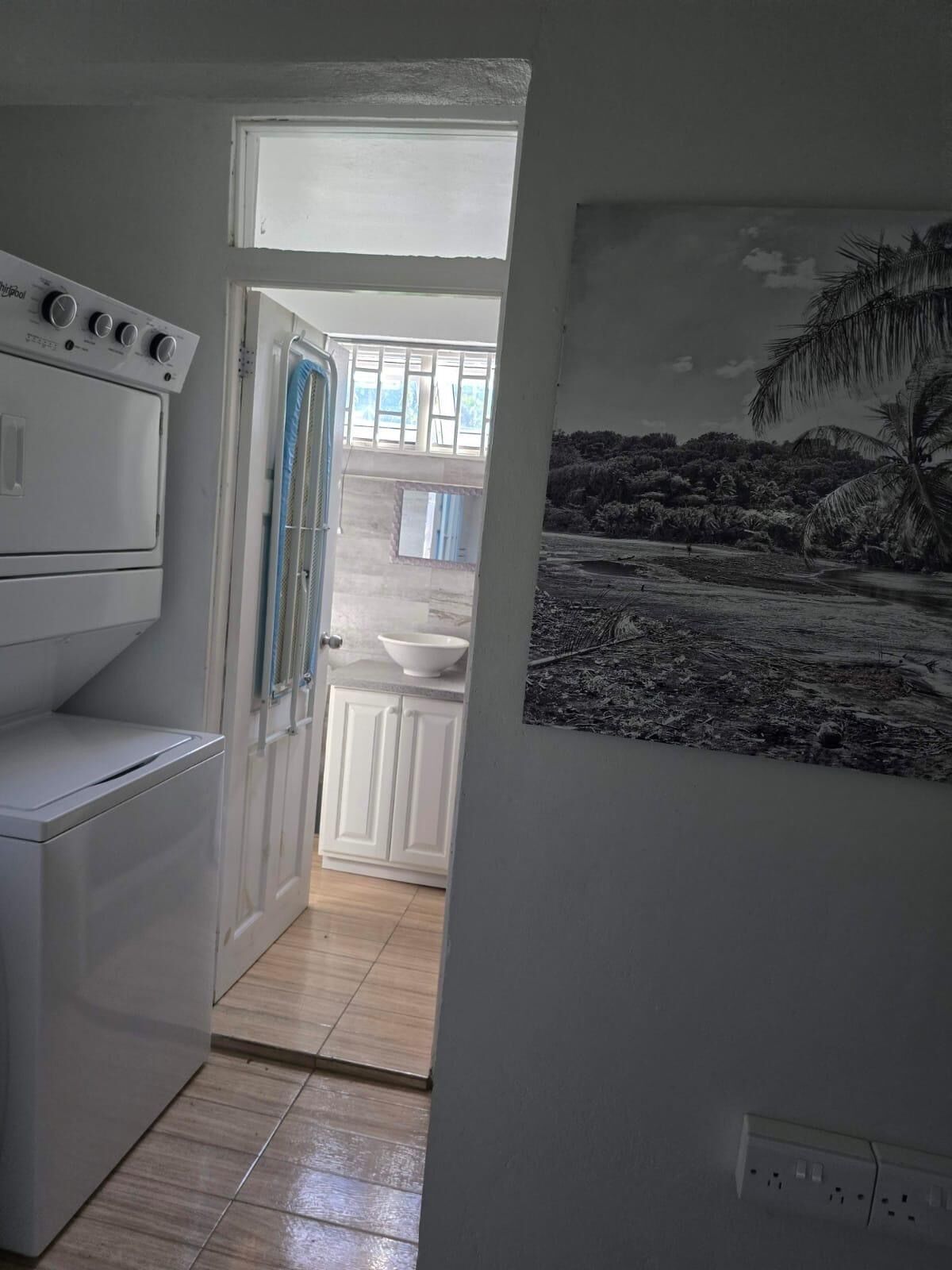 Apartment, Balcony, City View | Interior