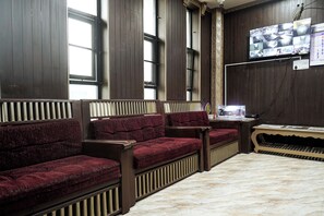 Interior - THAI RESIDENCY (Dharapuram)