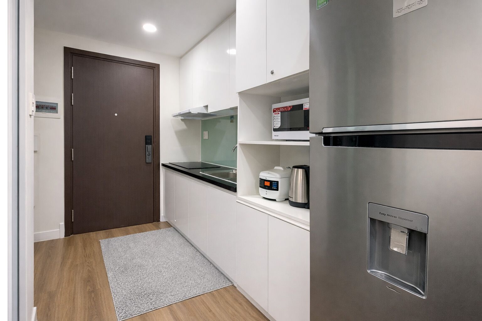 Appartement Standard, 1 grand lit, baignoire avec barres d’appui, vue ville | Cuisine privée