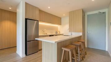 Family Apartment, Balcony, Mountain View | Private kitchen