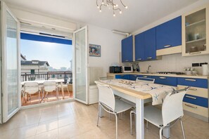 Dining - Costa Azzurra 20 - Carraro Immobiliare Jesolo (Lido di Jesolo)