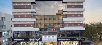 Rajpath Beacon Hotel Belagavi 