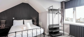 No8 Peebles Retreat - Donnini Apartments