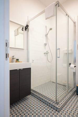 Apartamento Premium, vistas a la ciudad | Baño