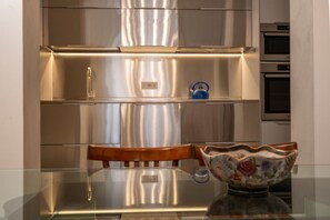 Dining - Sonnino 17 Luxury Apartment (Cagliari)