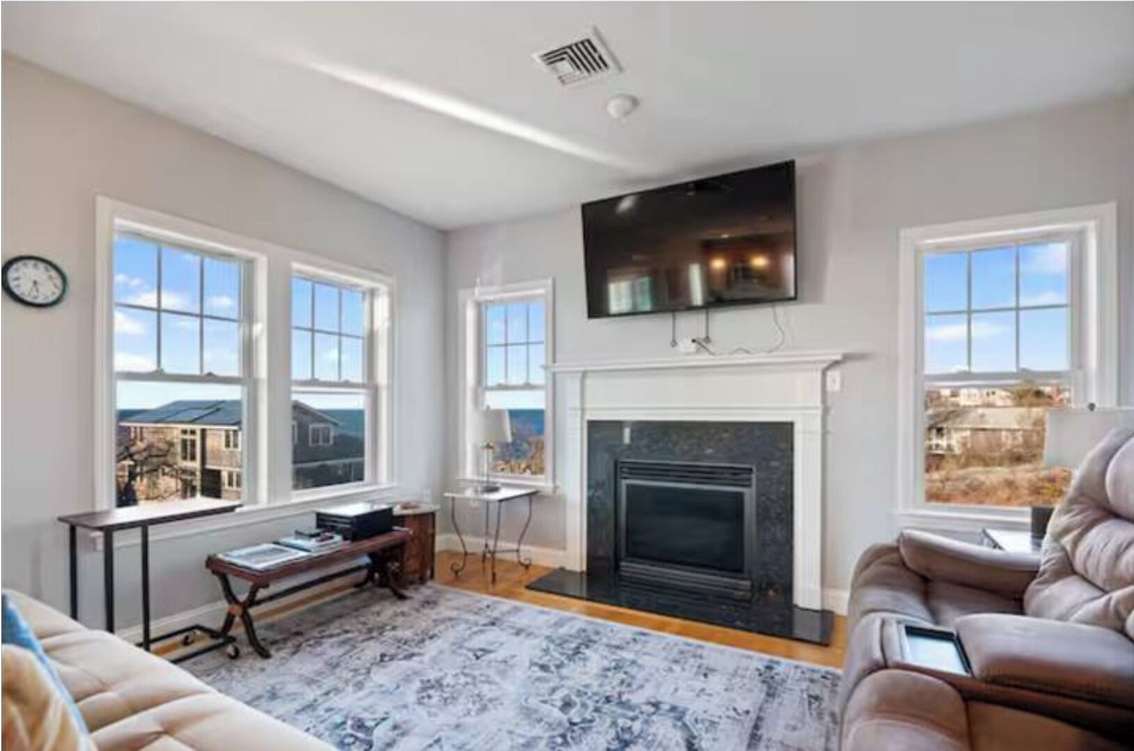 Téléviseur connecté, foyer