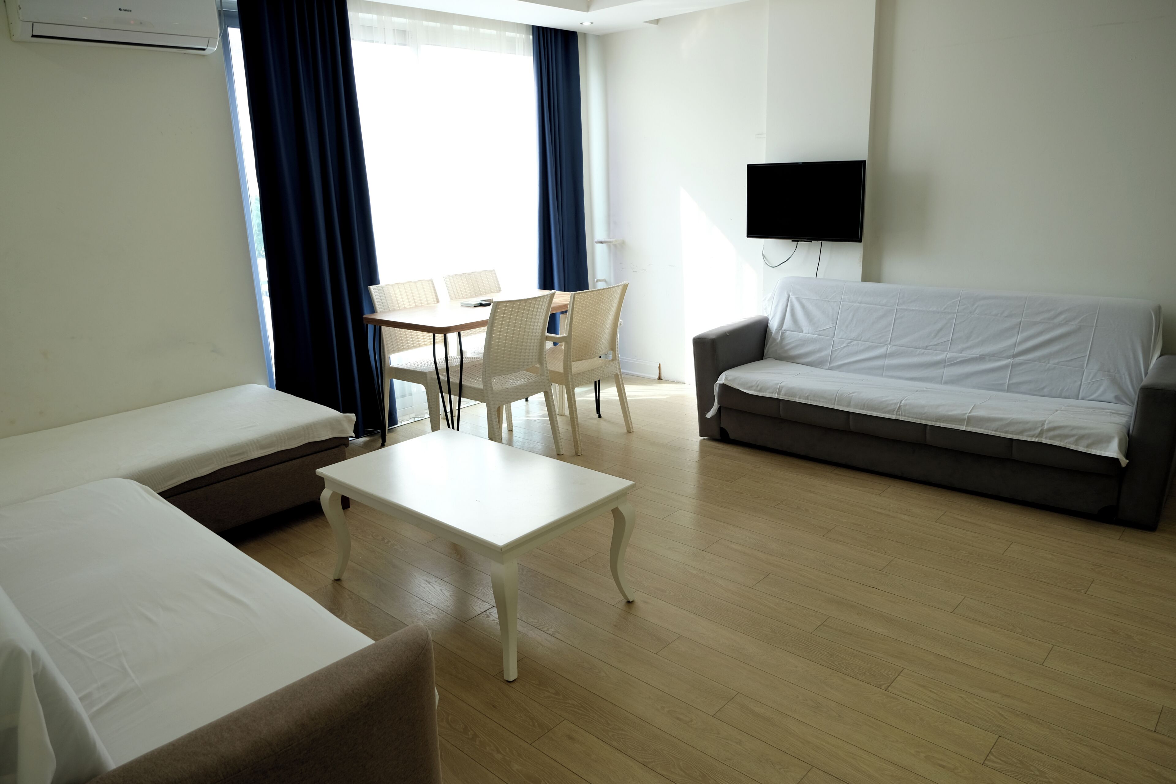 Family Suite, City View | Free WiFi