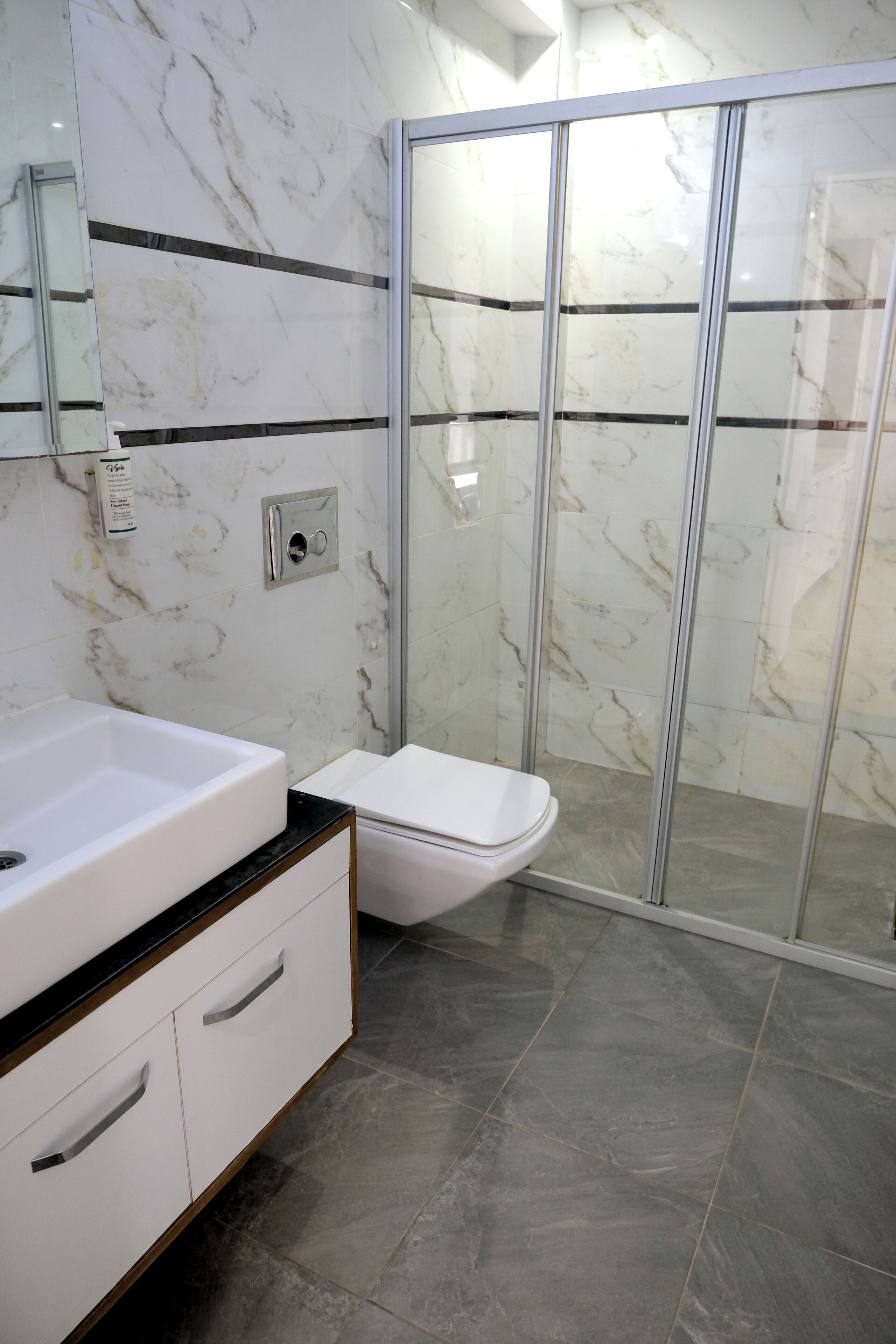 Familien-Suite, Stadtblick | Badezimmer