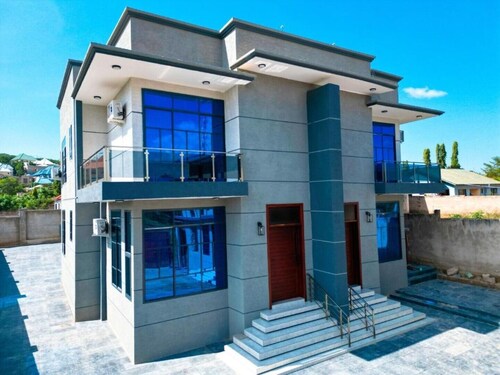 GFG Luxury Apartment