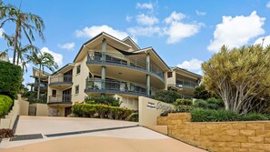 Exterior - Oceanic 3 - Spectacular Ocean Views Overlooking Shelly Beach (East Ballina)