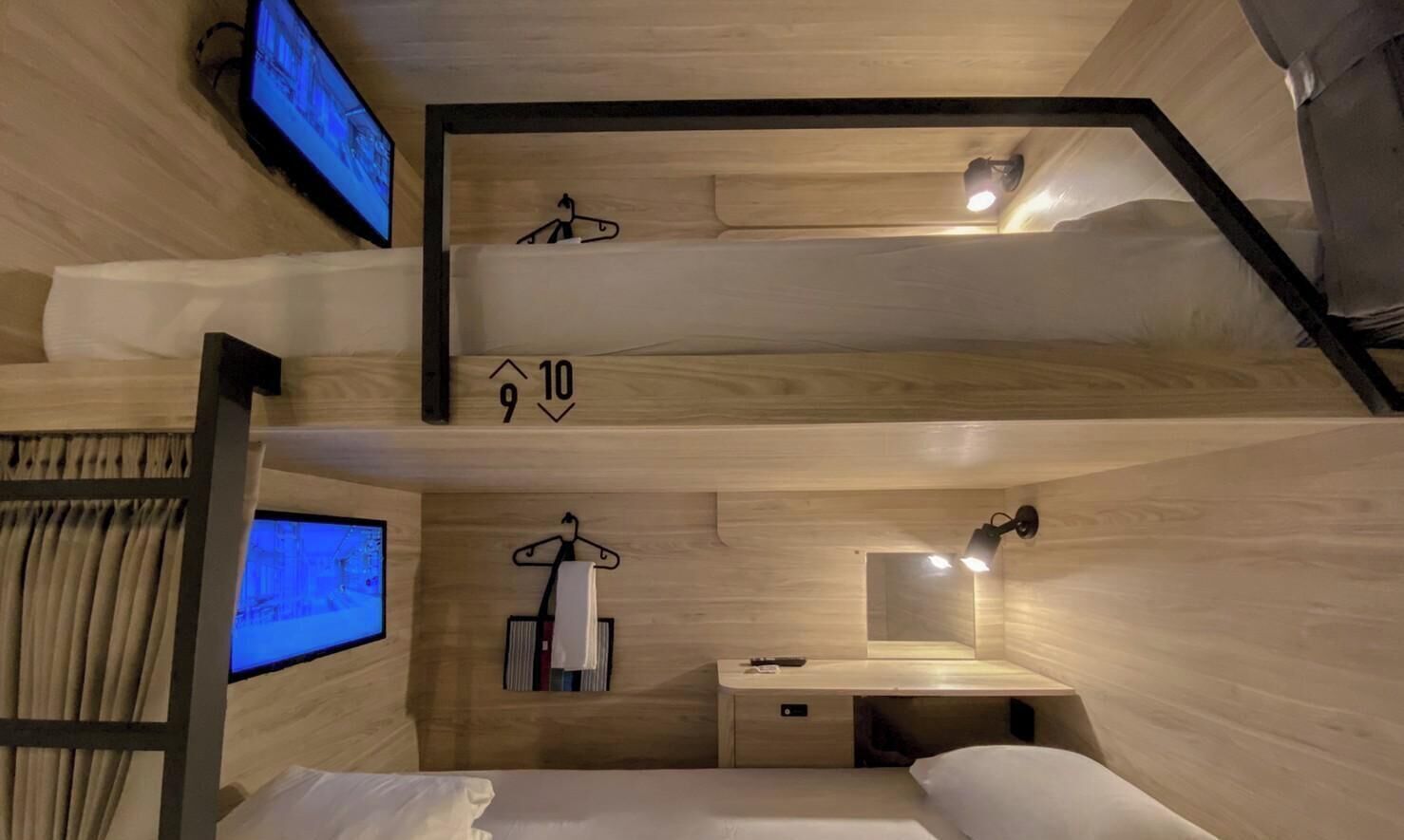 Economy Shared Dormitory, 1 Single Bed