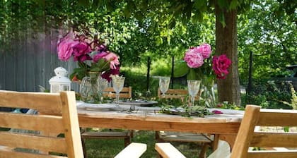 Rustic house nestled in the mountain nature of Majella National Park