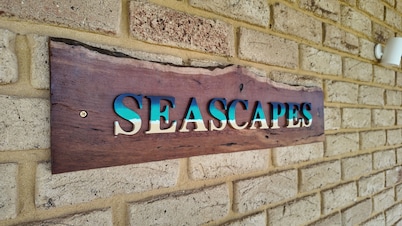 Seascapes - On Ledge-Ocean View Coastal Retreat