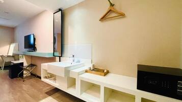 Standard Triple Room | Interior