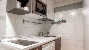 Studio Deluxe - utsikt mot innergården | Eget kök