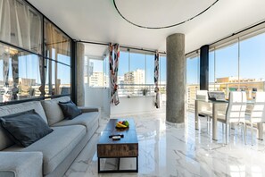 Apartment | Living room - Renovated Apartment in Torremolinos (Torremolinos)