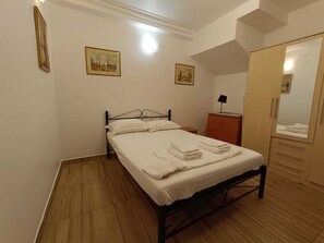 Studio | Bügeleisen/Bügelbrett, kostenloses WLAN