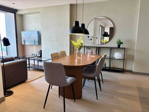 House - w Engaging 3BR w Balcony in Be Grand del Valle (Mexico City)