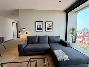 House - w Engaging 3BR w Balcony in Be Grand del Valle (Mexico City)