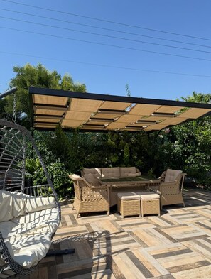 Outdoor dining - FETHİYE VİLLA MELEK (Muğla)