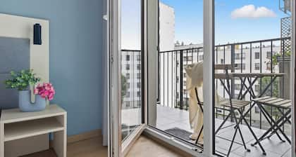Wolska Studio Apartments by Solarento