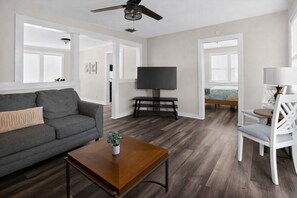 TV - Quiet Grove Hill Cottage w/ Wraparound Deck! (Grove Hill)