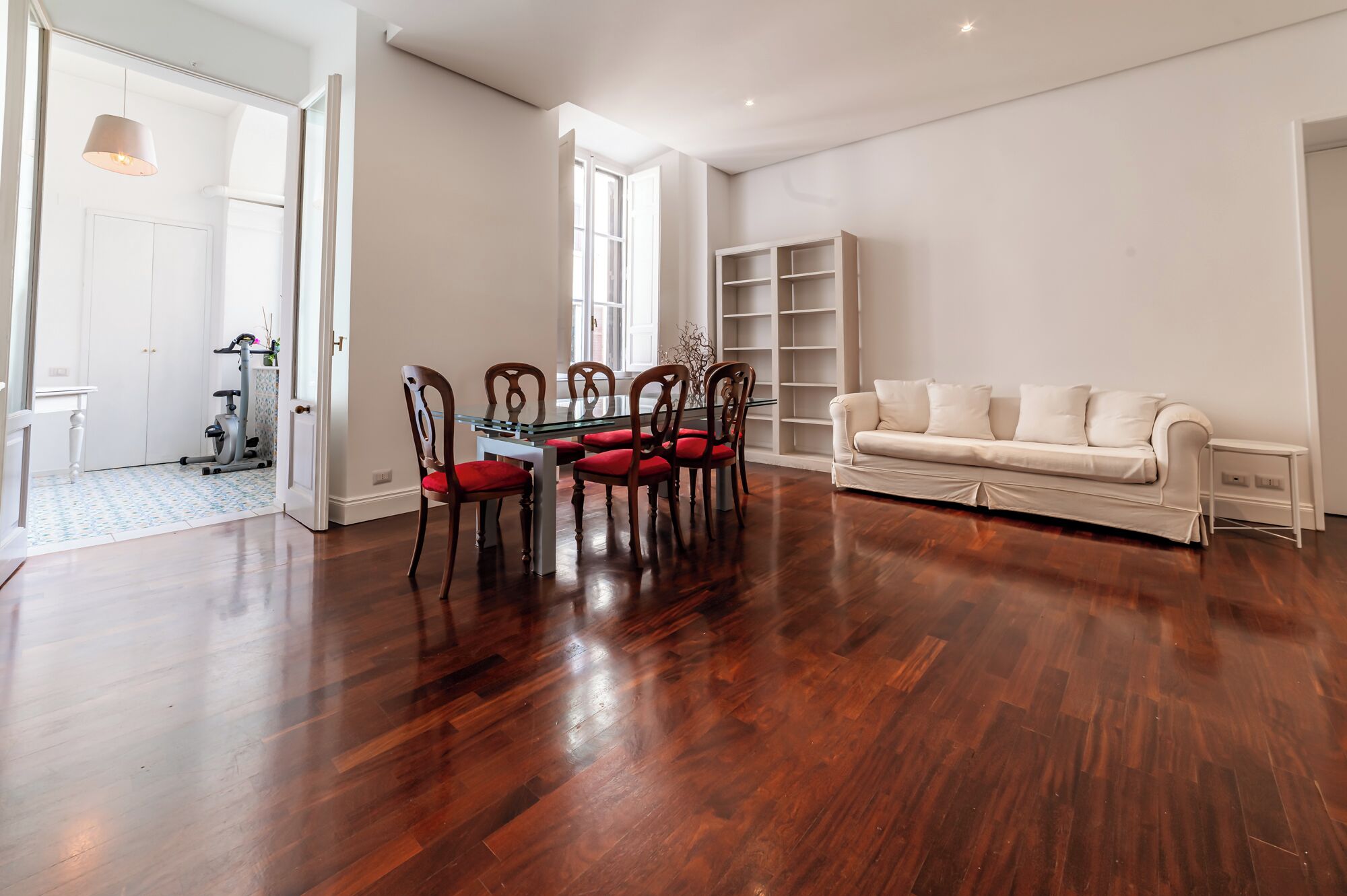 Lägenhet Superior - utsikt mot innergården | Interiör