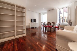 Superior Condo, Courtyard View | Living area - Casa Lavinia - Basilica S.Maria Maggiore (Rome)