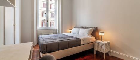 Superior Condo, Courtyard View