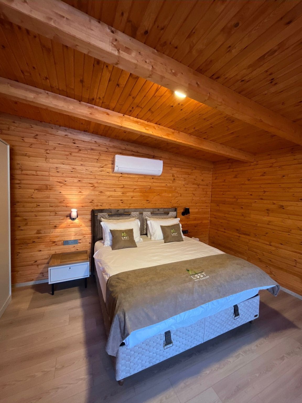 Executive Villa, 2 Bedrooms, Air conditioning, Garden View