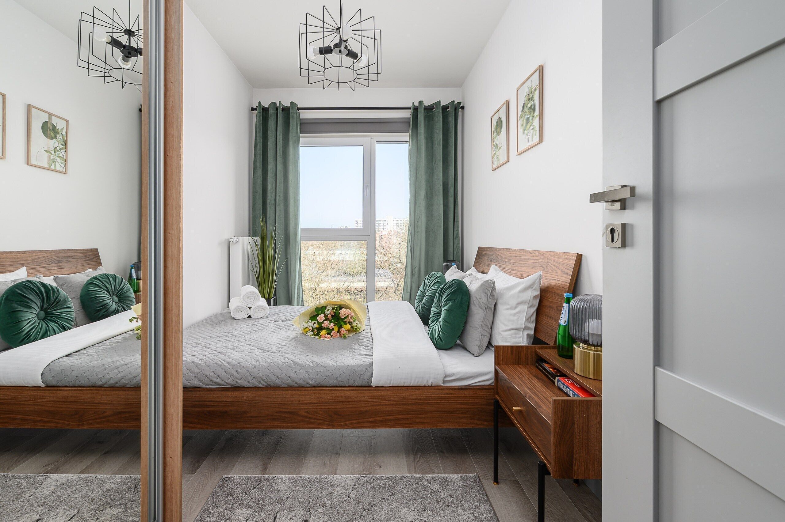 Comfort Apartment, Balcony, Courtyard View