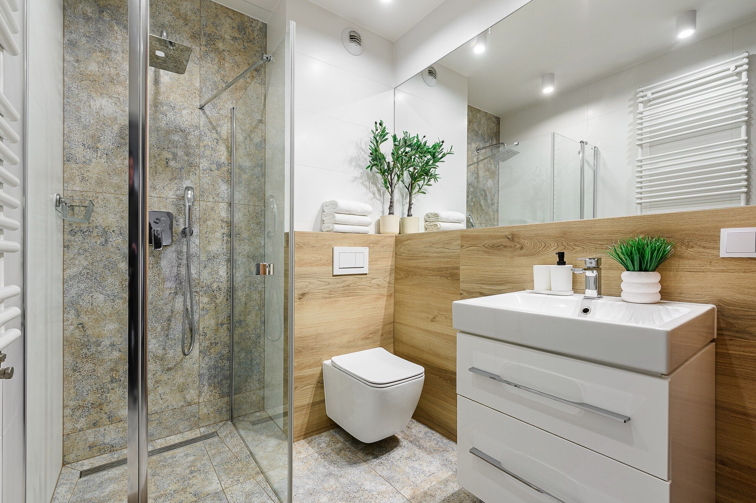 Appartement Confort, balcon, vue sur la cour intérieure | Salle de bain